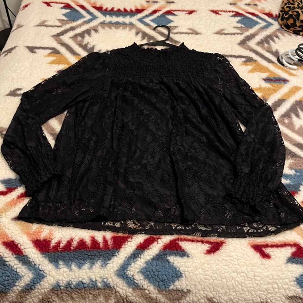 CABLE & GAUGE Lace blouse with mock turtle neck